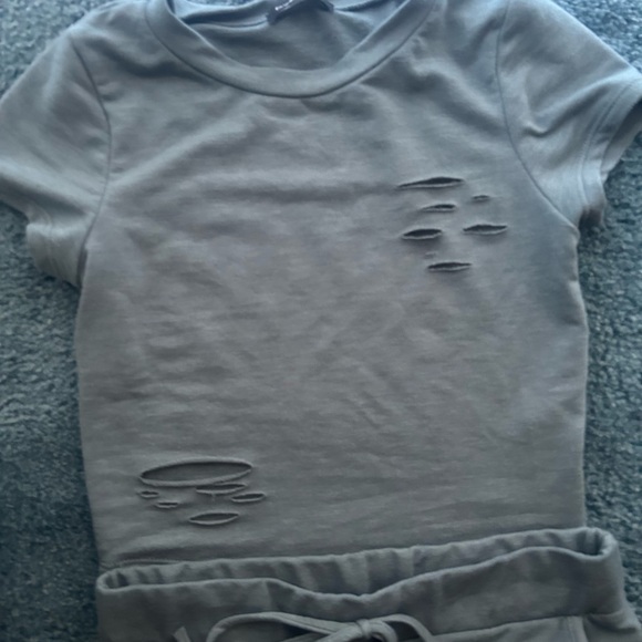 2 piece Blueish-Green Set - Picture 3 of 7